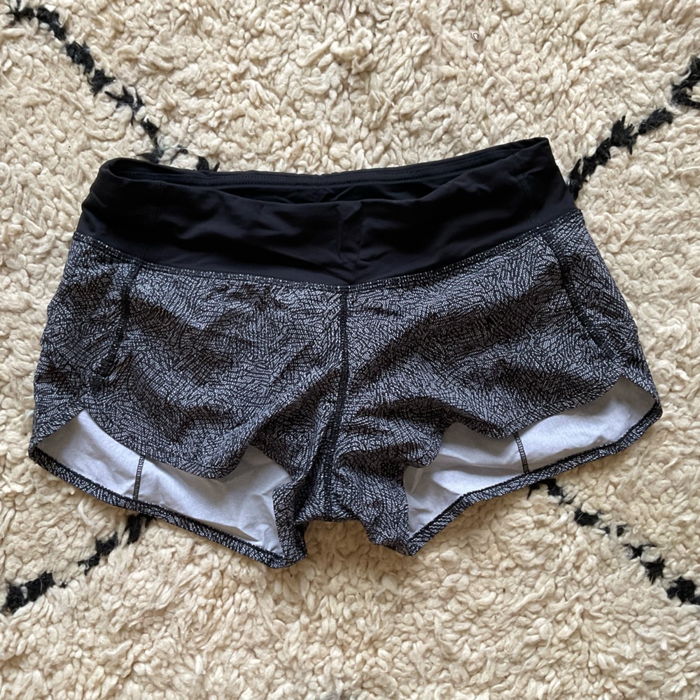 Lululemon size 4 shorts